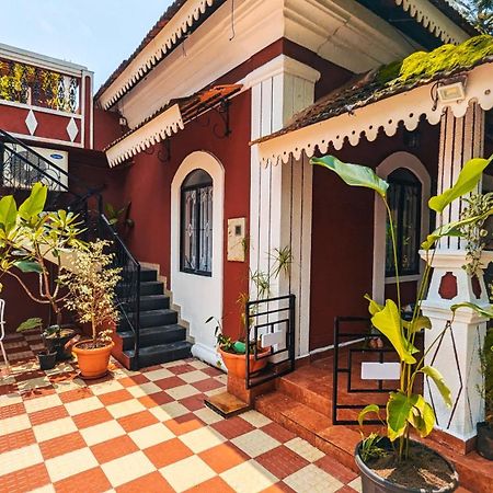 The First House By V3Homestay 4Bhk Private Pool 칼랑굿 외부 사진